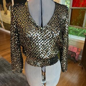 Amazing Vintage Lillie Rubin gold sequin sweater. Fits like S/M